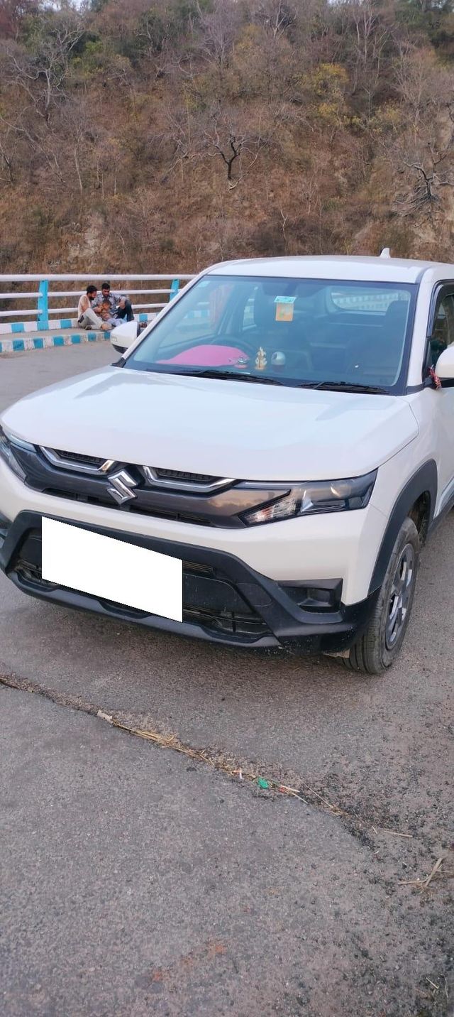 Maruti Suzuki Brezza Lxi Second-hand 2025 Maruti Suzuki Brezza Lxi for sale in Bijnor