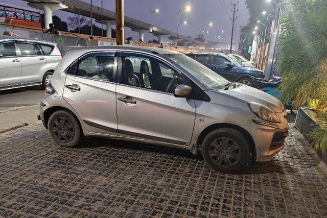 Second-hand 2014 Honda Brio S MT for sale in Muzaffarnagar