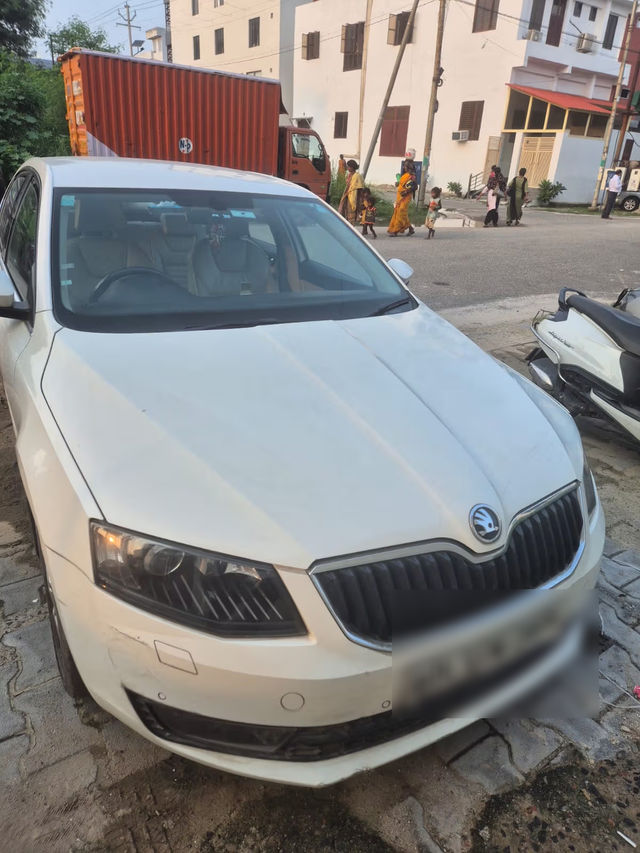 Skoda Octavia Ambition 1.4 TSI MT Second-hand 2017 Skoda Octavia Ambition 1.4 TSI MT for sale in New Delhi