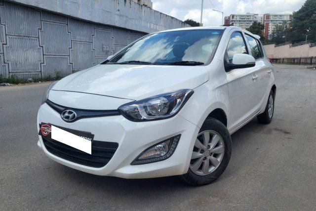 Hyundai i20 Sportz 1.2 Second-hand 2014 Hyundai i20 Sportz 1.2 for sale in Bangalore