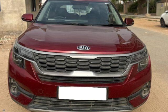 Kia Seltos HTK Plus AT D Second-hand 2020 Kia Seltos HTK Plus AT D for sale in Gandhinagar