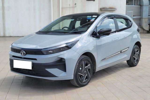 Tata Altroz Accomplished Plus S DCA Second-hand 2026 Tata Altroz Accomplished Plus S DCA for sale in Mumbai