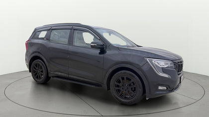 2025 Mahindra XUV700 AX7 AT BSVI
