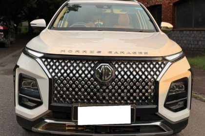 2024 MG Hector Plus Savvy Pro CVT 7 Str 2023-2025
