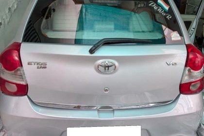 2017 Toyota Etios Liva 1.4 VD Dual Tone
