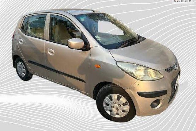 Second-hand 2010 Hyundai i10 Era for sale in Indore