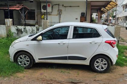 2016 Hyundai Grand i10 मैग्ना