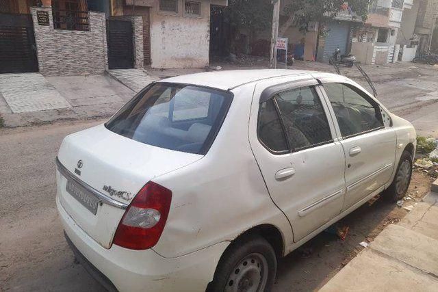 Tata Indigo LX BSIV Second-hand 2014 Tata Indigo LX BSIV for sale in Gandhidham