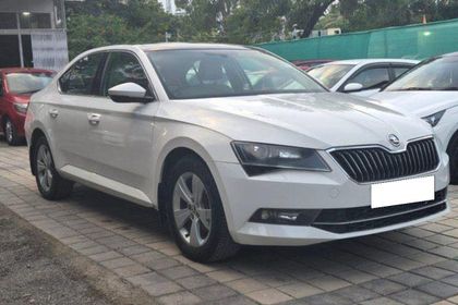 2017 Skoda Superb Style 1.8 TSI AT