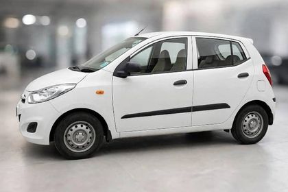 2015 हुंडई आई10 Magna 1.1L