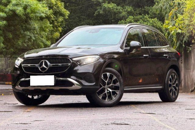Mercedes-Benz GLC 300 Second-hand 2026 Mercedes-Benz GLC 300 for sale in New Delhi