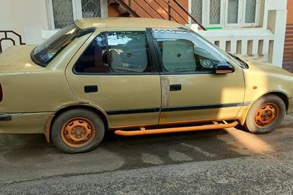 1997 Maruti Suzuki Esteem LX