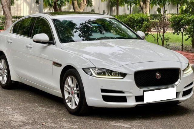 Jaguar XE 2.0L Diesel Prestige Second-hand 2017 Jaguar XE 2.0L Diesel Prestige for sale in New Delhi