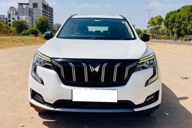 Second-hand 2023 Mahindra XUV700 एएक्स5 7 Str डीजल AT for sale in Vadodara