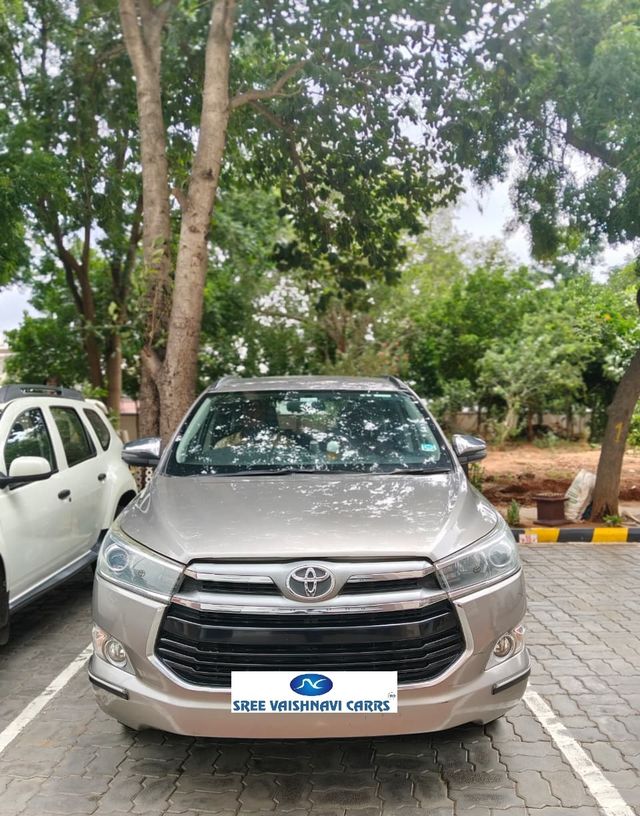 Toyota Innova Crysta 2.8 ZX AT BSIV Second-hand 2017 Toyota Innova Crysta 2.8 ZX AT BSIV for sale in Coimbatore