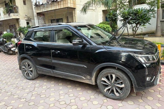 Mahindra XUV300 W8 Option BSVI Second-hand 2020 Mahindra XUV300 W8 Option BSVI for sale in Ghaziabad