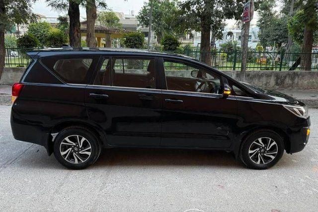 Second-hand 2022 Toyota Innova Crysta 2.4 जी 7 STR for sale in Jalandhar