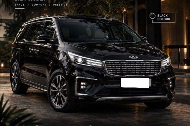 Kia Carnival Premium Second-hand 2021 Kia Carnival Premium for sale in New Delhi