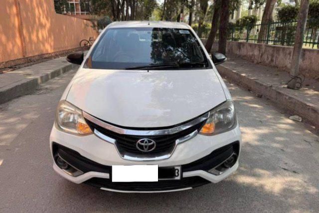Second-hand 2013 Toyota Etios Liva GD for sale in Jalandhar