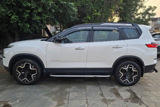 Tata Safari Accomplished Dark Second-hand 2024 Tata Safari Accomplished Dark for sale in Agra