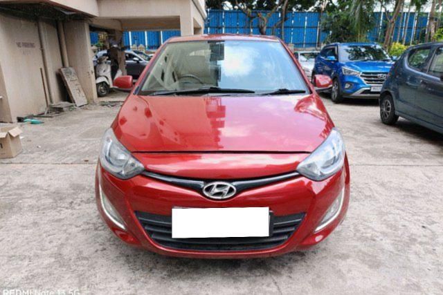 Second-hand 2013 Hyundai i20 स्पोर्टज़ AT 1.4 for sale in Mumbai