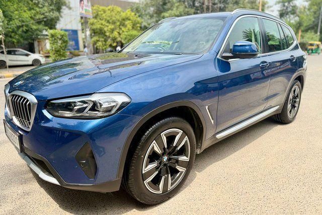 Second-hand 2022 BMW X3 xDrive30i SportX Plus for sale in New Delhi
