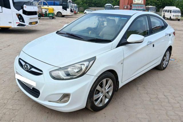 Hyundai Verna 1.6 SX CRDI (O) AT Second-hand 2013 Hyundai Verna 1.6 SX CRDI (O) AT for sale in Ahmedabad