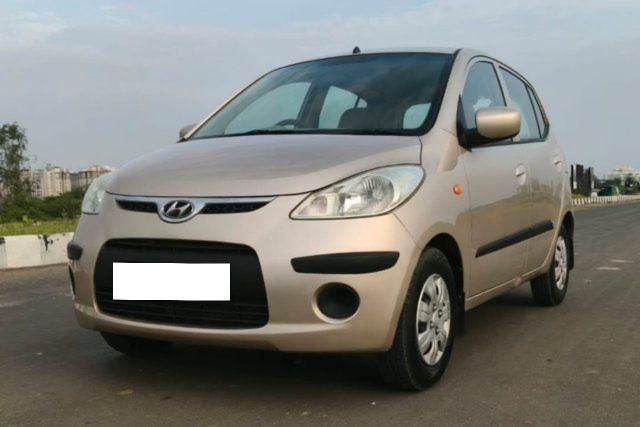 Hyundai i10 Magna 1.1L Second-hand 2010 Hyundai i10 Magna 1.1L for sale in Vadodara