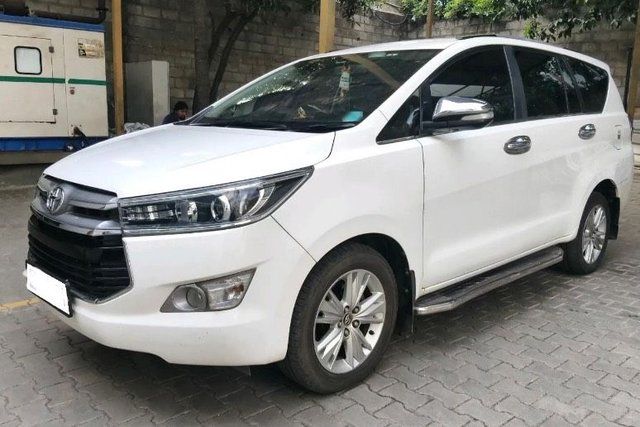 Second-hand 2016 Toyota Innova Crysta 2.8 ZX AT BSIV for sale in Bangalore