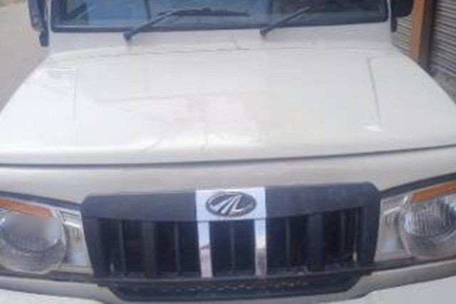 Mahindra Bolero SLX Second-hand 2016 Mahindra Bolero SLX for sale in Azamgarh