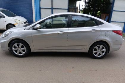 2011 Hyundai Verna 1.6 SX VTVT