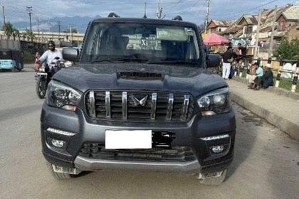 2022 Mahindra Scorpio एस रेनफोर्स्ड 11 बीएस6