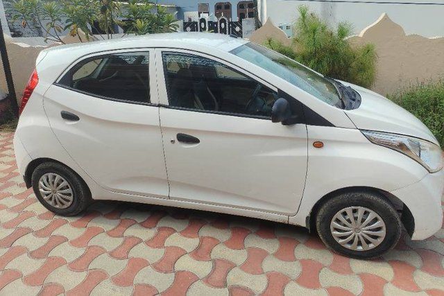 Hyundai EON Era Plus Second-hand 2014 Hyundai EON Era Plus for sale in Rupnagar