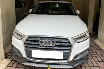2017 Audi Q3 30 TFSI Premium FWD