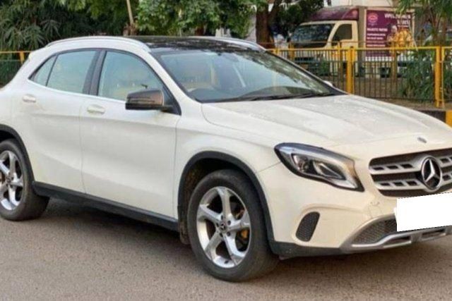 Mercedes-Benz GLA 4MATIC Second-hand 2018 Mercedes-Benz GLA 4MATIC for sale in Ahmedabad