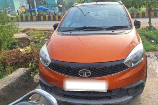Tata Tiago NRG Petrol AMT Second-hand 2019 Tata Tiago NRG Petrol AMT for sale in Khurja