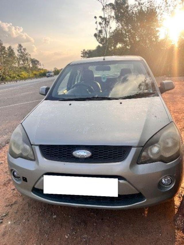 Ford Fiesta 1.6 LE Second-hand 2010 Ford Fiesta 1.6 LE for sale in Bangalore