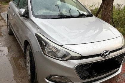 2015 Hyundai i20 स्पोर्टज़ 1.2