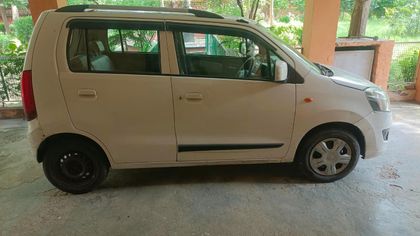 2017 Maruti Suzuki Wagon R Stingray वीएक्सआई