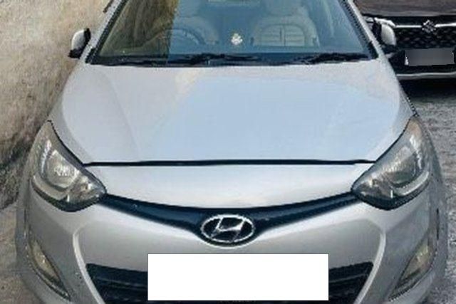 Hyundai i20 1.2 Sportz Second-hand 2012 Hyundai i20 1.2 Sportz for sale in Ludhiana