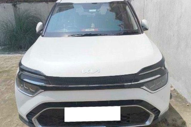 Kia Carens Luxury Plus Diesel 7Str BSVI Second-hand 2022 Kia Carens Luxury Plus Diesel 7Str BSVI for sale in Patna