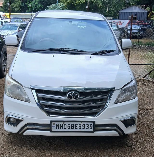 Toyota Innova 2.5 G (Diesel) 7 Seater BS IV Second-hand 2014 Toyota Innova 2.5 G (Diesel) 7 Seater BS IV for sale in Pune