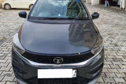 2025 Tata Tiago XM