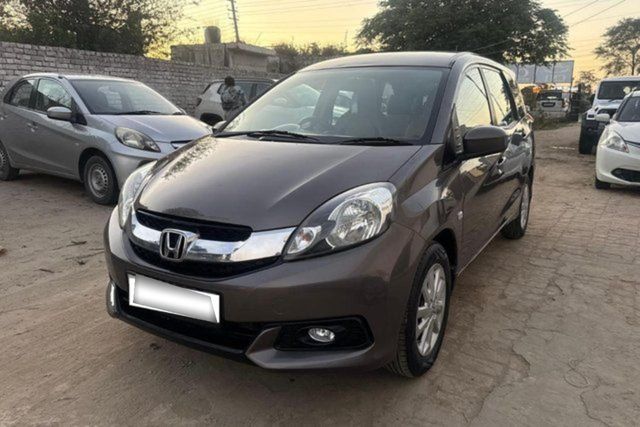 Honda Mobilio V i-DTEC Second-hand 2014 Honda Mobilio V i-DTEC for sale in Ludhiana