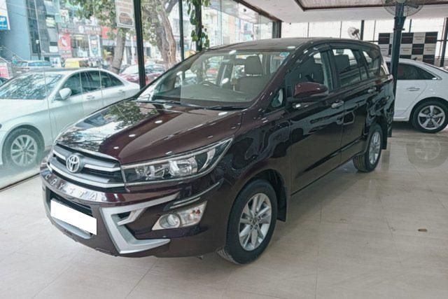Toyota Innova Crysta 2.4 G MT BSIV Second-hand 2018 Toyota Innova Crysta 2.4 G MT BSIV for sale in Bangalore
