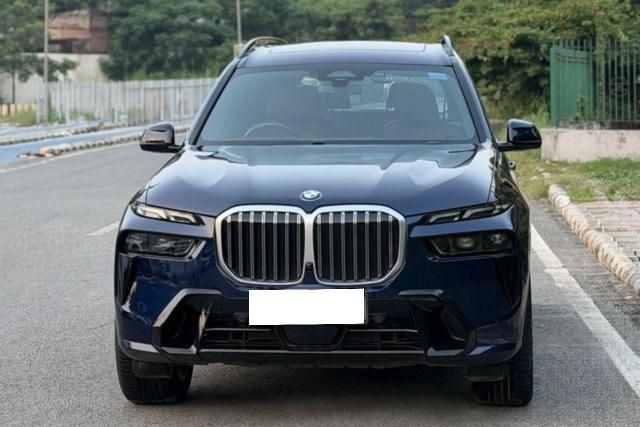 Second-hand 2024 BMW X7 xDrive40i M Sport for sale in New Delhi