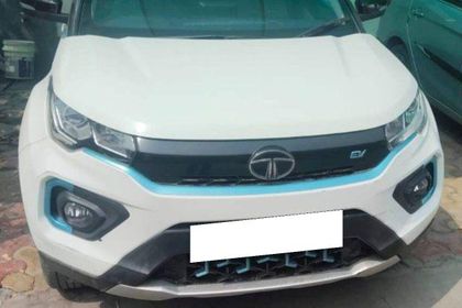 2022 Tata Nexon EV एक्सजेड प्लस