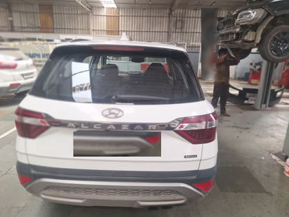 2023 Hyundai Alcazar 1.5 सिग्नेचर (O) 7-Seater डीजल AT