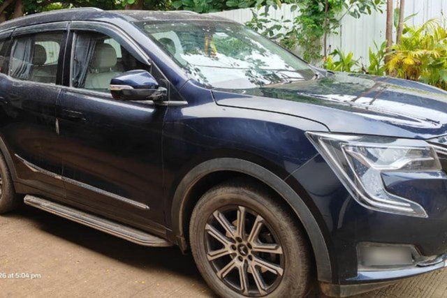 Second-hand 2024 Mahindra XUV700 AX7L 7Str Diesel AT for sale in Mumbai