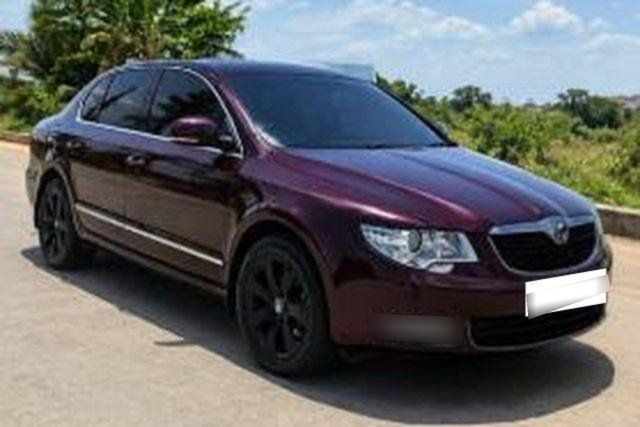 Skoda Superb 1.8 TFSI MT Second-hand 2011 Skoda Superb 1.8 TFSI MT for sale in Proddatur